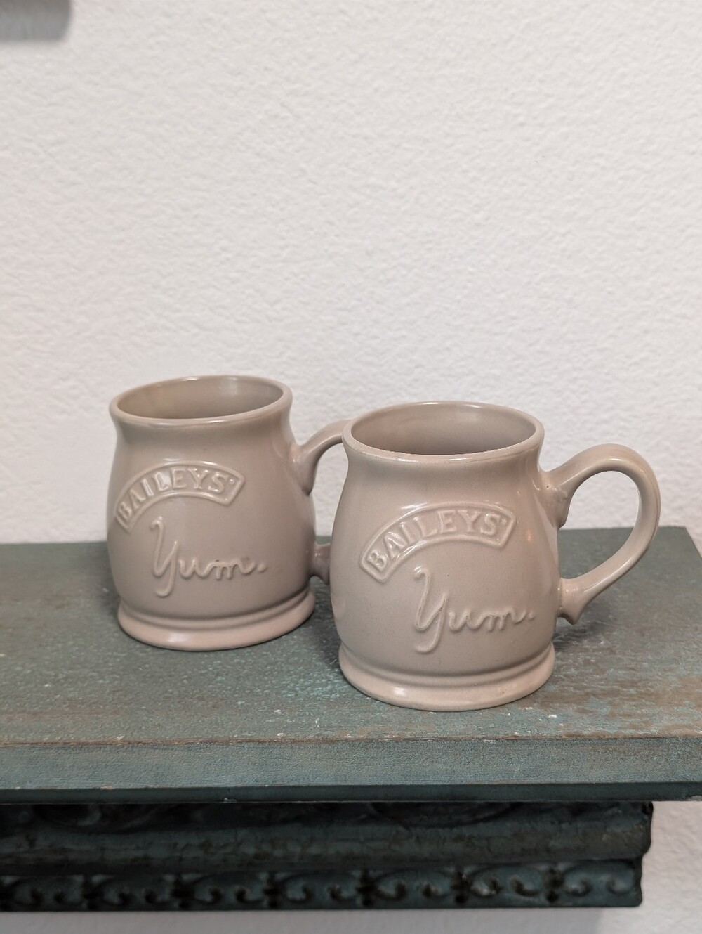 Bailey’s Yum Gotcha! Mugs Set of 2 Beige 4” Tall,  12 Ounce Coffee Tea